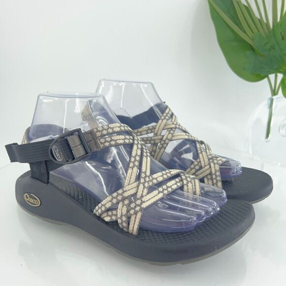 Chaco Women ZX/2 Sandal Size 8 Outdoor Hike Grey Strappy Thong Adjustable Shoe - Picture 1 of 14